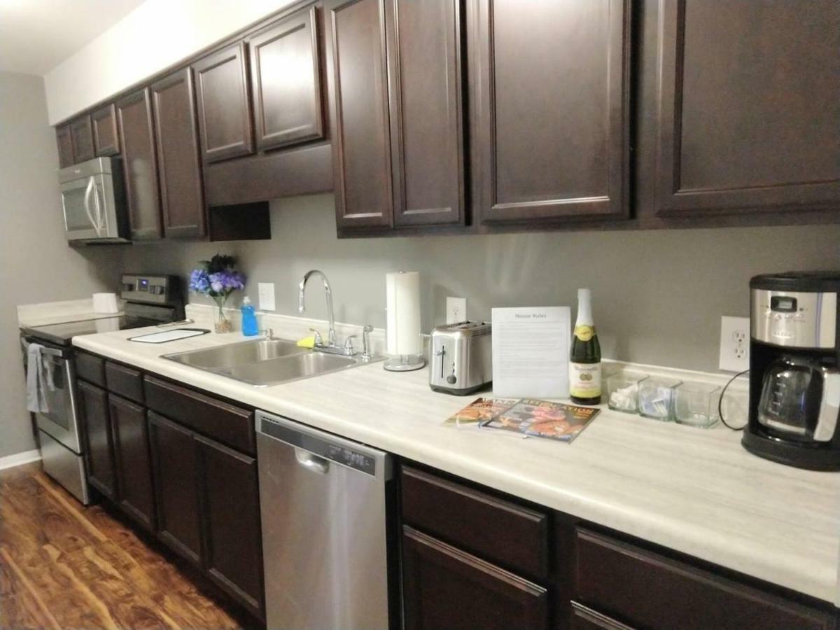 Desirable Condo In Central Raleigh Exteriér fotografie