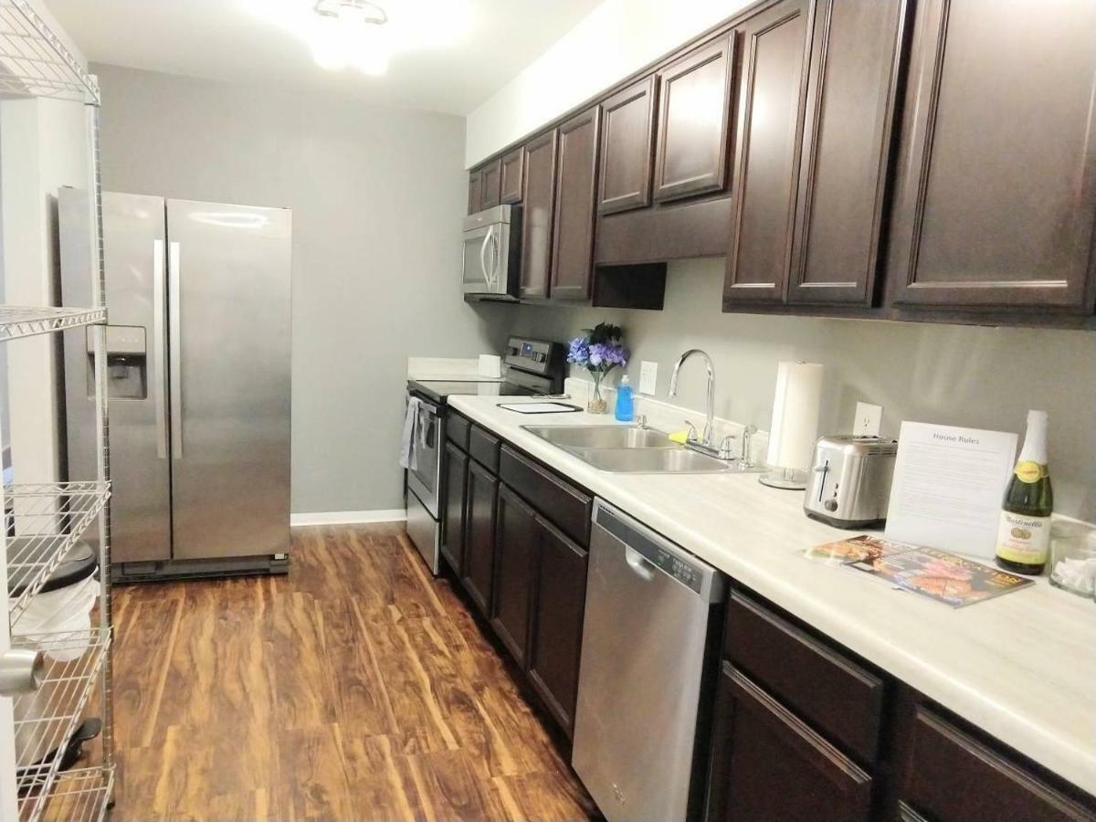 Desirable Condo In Central Raleigh Exteriér fotografie