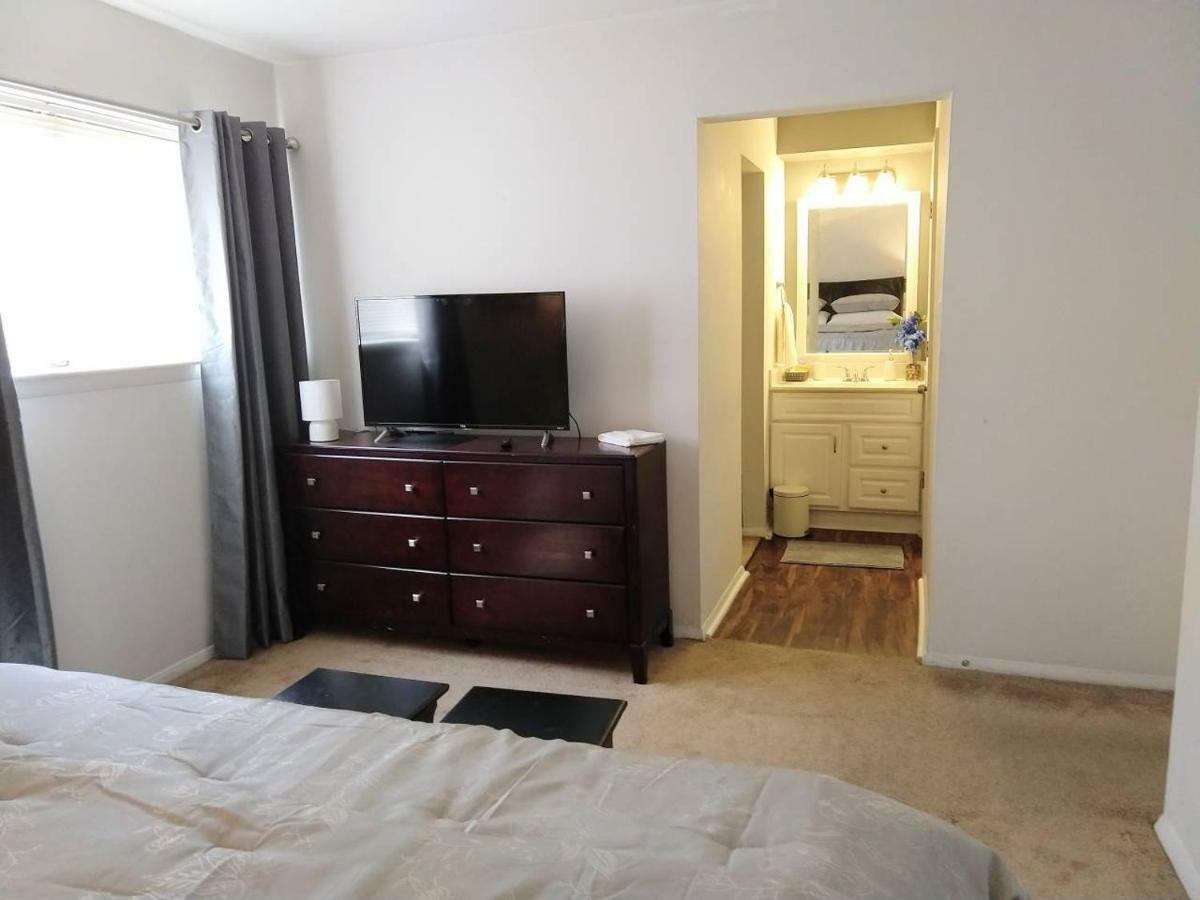 Desirable Condo In Central Raleigh Exteriér fotografie