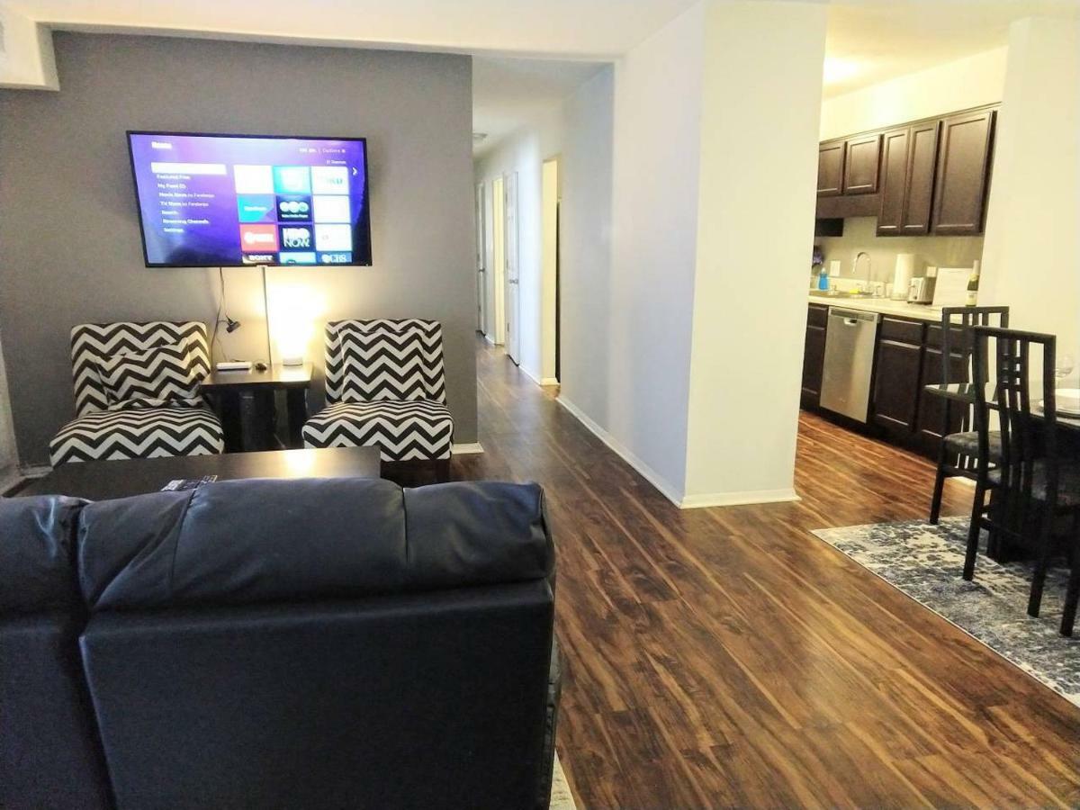 Desirable Condo In Central Raleigh Exteriér fotografie